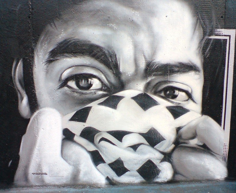 Photorealistic graffiti artist by Trans