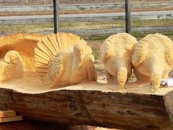 Wood sculptures made by chainsaw