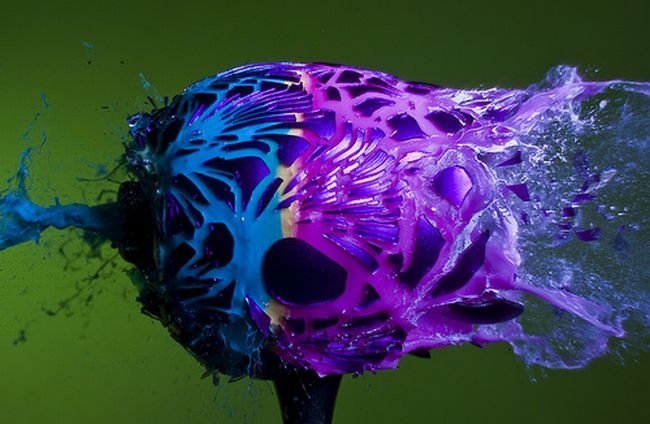 High-speed photography art with Nikon D40