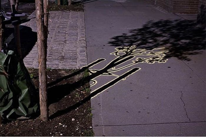 street art graffiti shadows