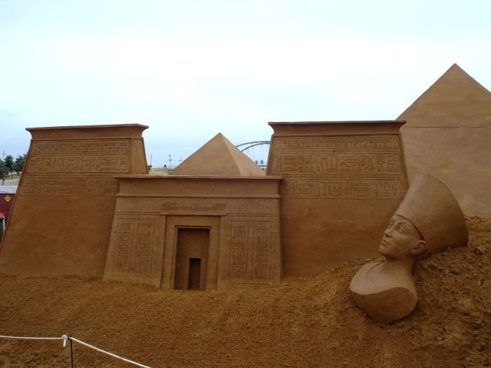 sand sculpture