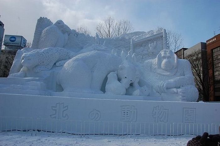 snow sculpture