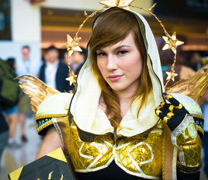 BlizzCon 2011 girl costume