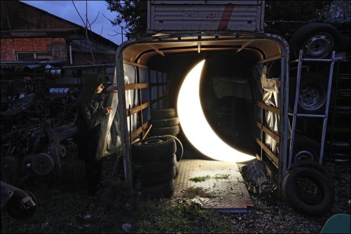 Private Moon project by Leonid Tishkov and Boris Bendikov