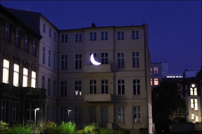 Private Moon project by Leonid Tishkov and Boris Bendikov