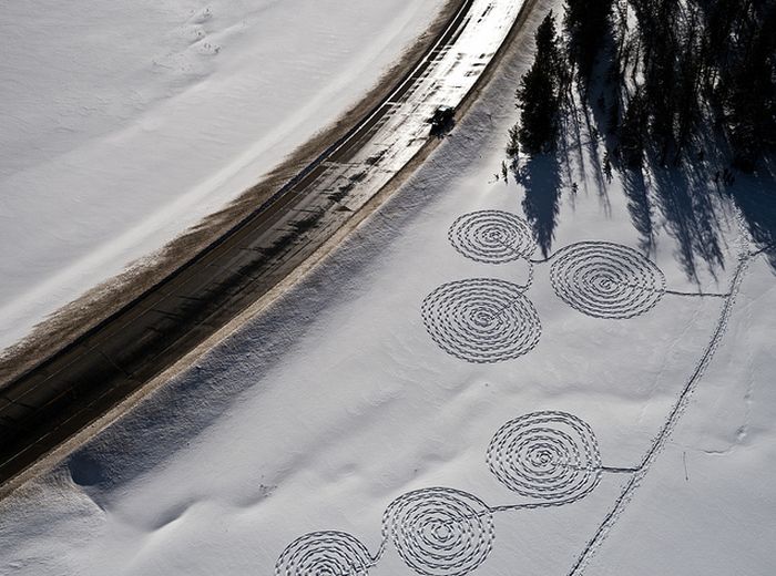 snow drawings