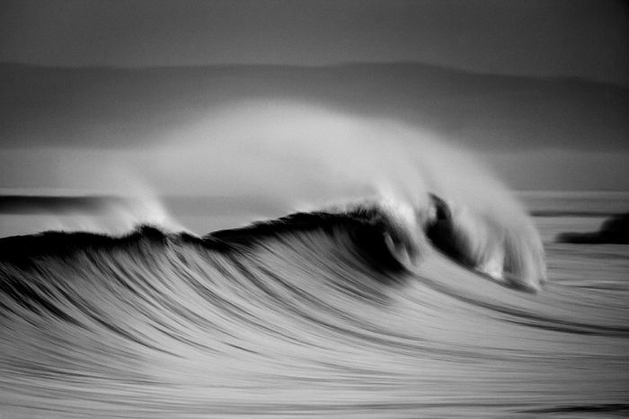 Wave and surfing photography by David Orias