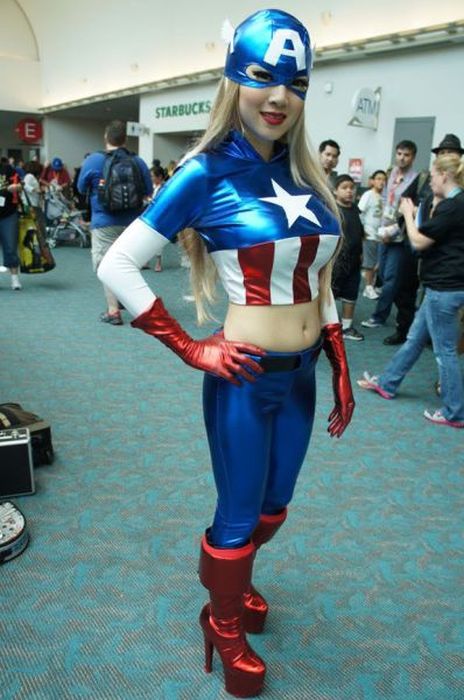 cosplay girl costume presentation