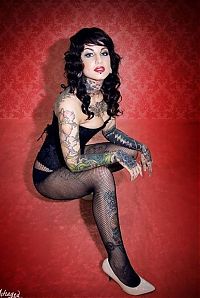 Art & Creativity: tattoo girl