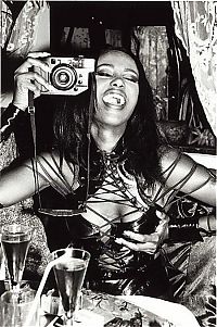 Art & Creativity: Celebrity photography by Roxanne Lowit