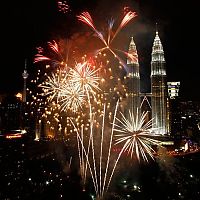 Art & Creativity: new year 2011 fireworks around the world