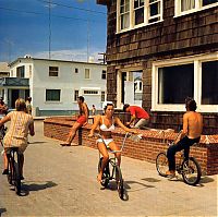 Art & Creativity: Surfing photography by LeRoy Grannis