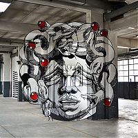 Art & Creativity: medusa graffiti optical illusion