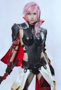 Art & Creativity: cosplay girl costume presentation