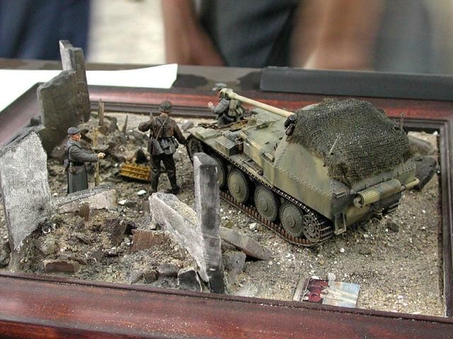 world war scale models