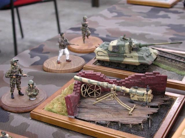 world war scale models