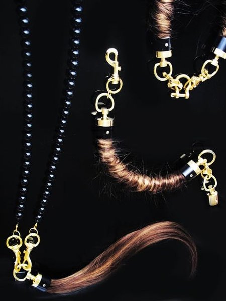 Jewelry from hair by Anna Schwamborn