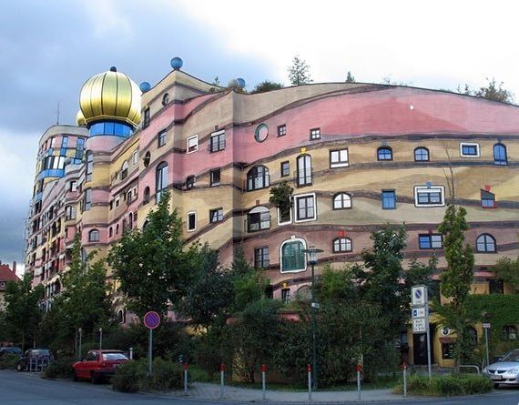 unusual buildings around the world