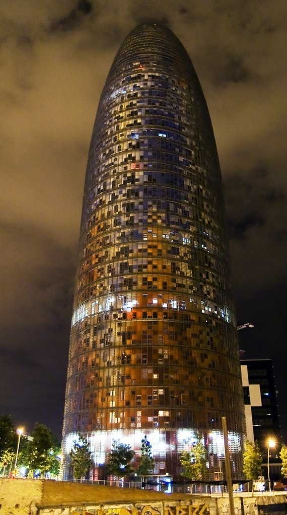 unusual buildings around the world