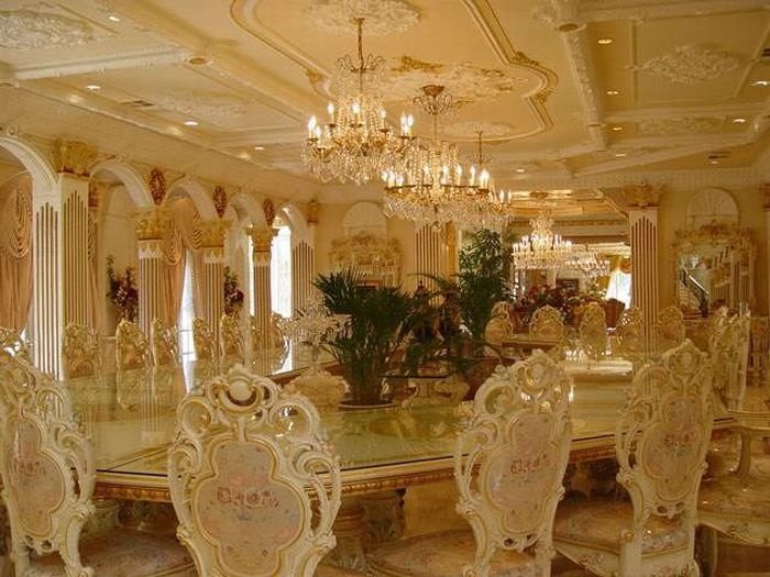 Luxury mansion of Robert Mugabe, President of Zimbabwe