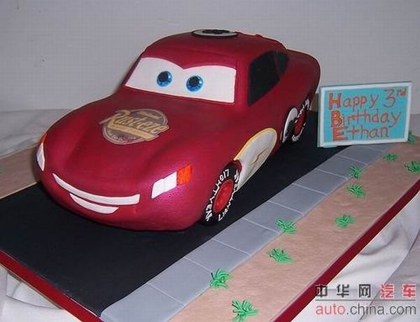 car cake decorating