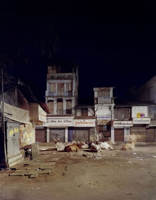 Ahmedabad, no life last night by Frédéric Delangle