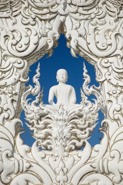 Wat Rong Khu, white temple, Chiang Rai, Thailand