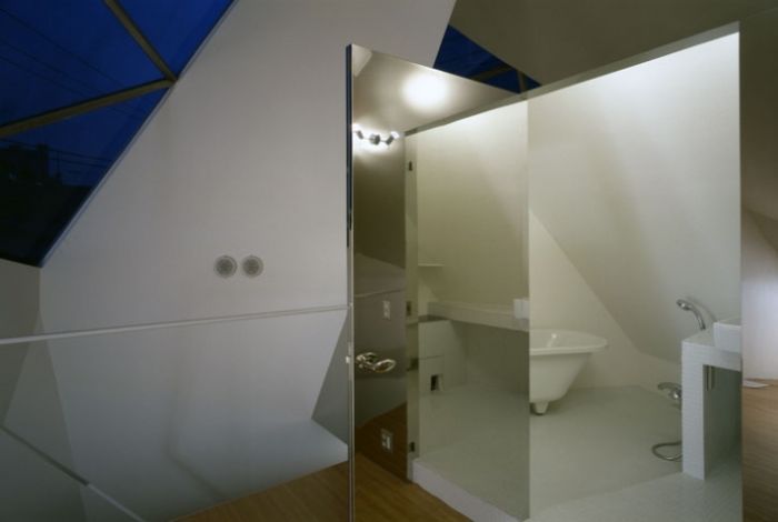 Building house in minimalist design, Tokyo, Japan