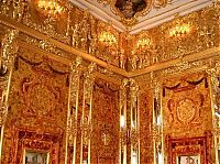 Architecture & Design: Amber Room by master Gottfried Tussauds