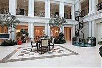 Architecture & Design: Expensive mansion, Toronto, Canada