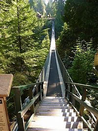 Architecture & Design: Capilano Suspension Bridge, British Columbia, Canada