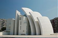 Architecture & Design: churches around the world