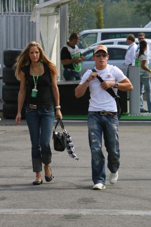 Christian Klien Red Bull With A Girl Monza 2006-09-07