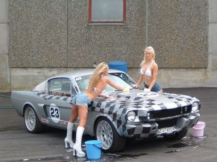 car wash girls