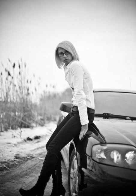 girl with a car