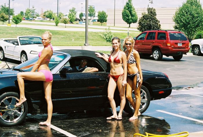 car wash girls