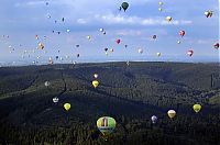 Pictures of the Day: Germany Balloon Festival