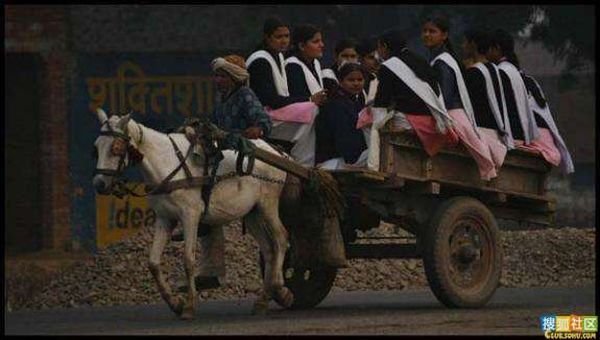 School transport for children, India