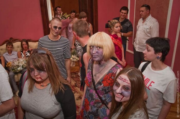 Zombie wedding, Russia