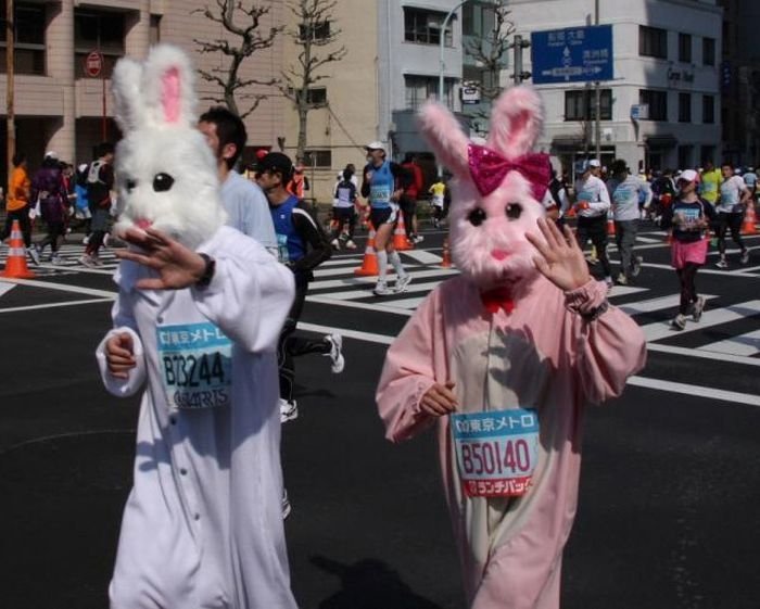 Costumes at the 2011 Tokyo Marathon, Japan