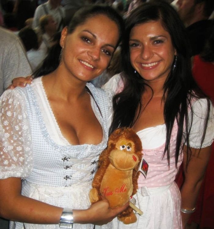 Oktoberfest 2011 girls, Munich, Germany