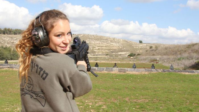 army girls of israeli defense forces