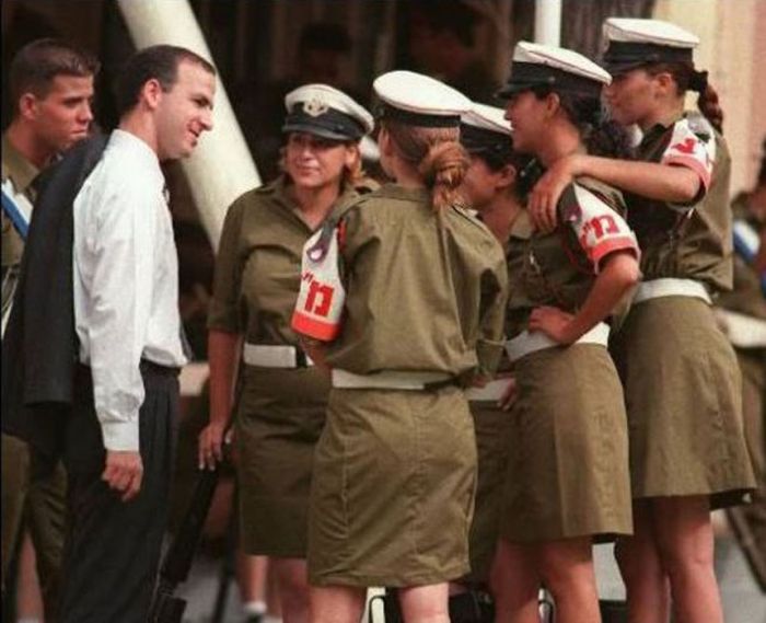 army girls of israeli defense forces