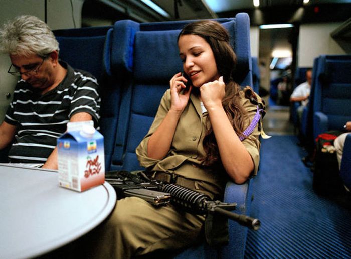 army girls of israeli defense forces