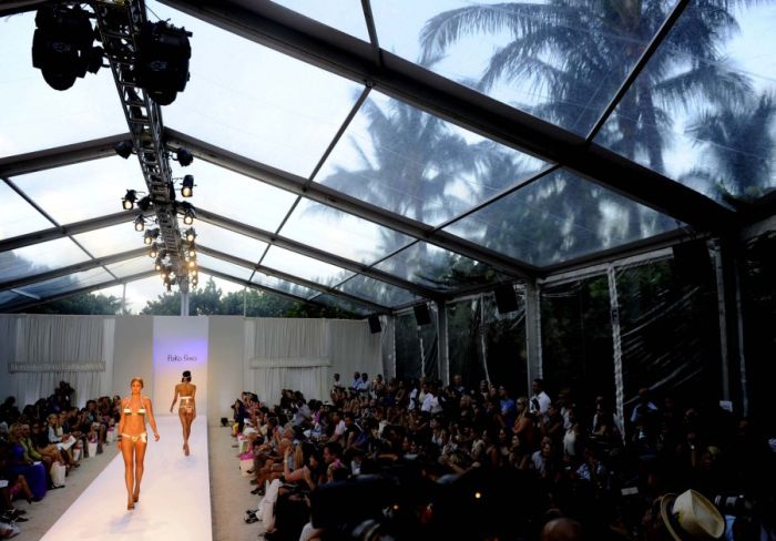Miami Fashion Week girls, Miami, Florida, United States