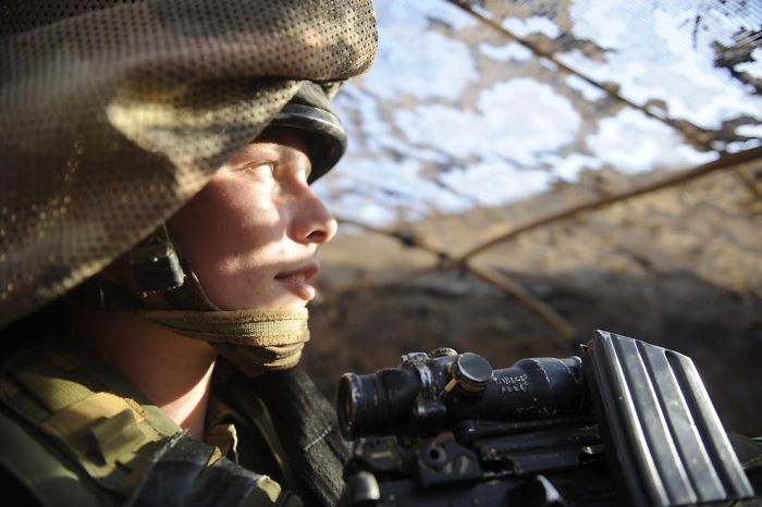 army girls of israeli defense forces