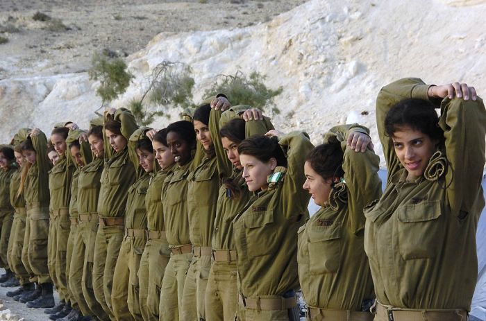 army girls of israeli defense forces