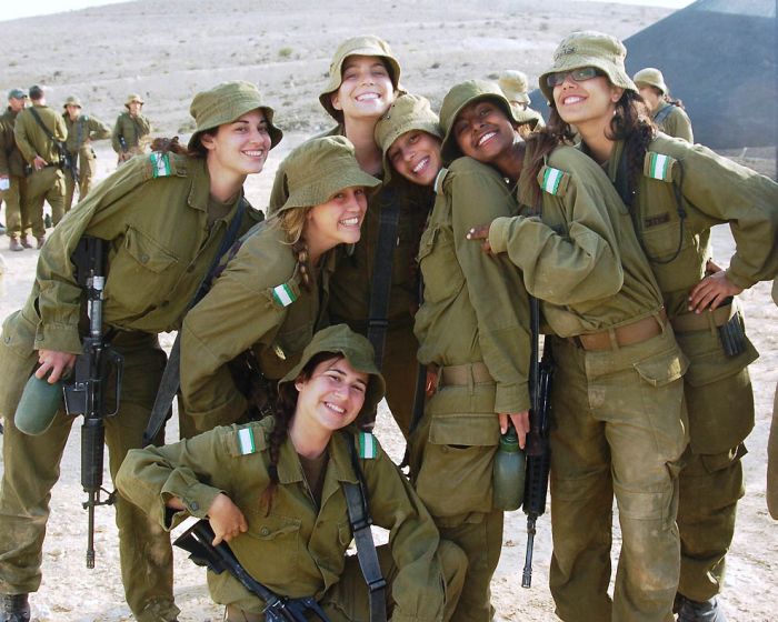 army girls of israeli defense forces