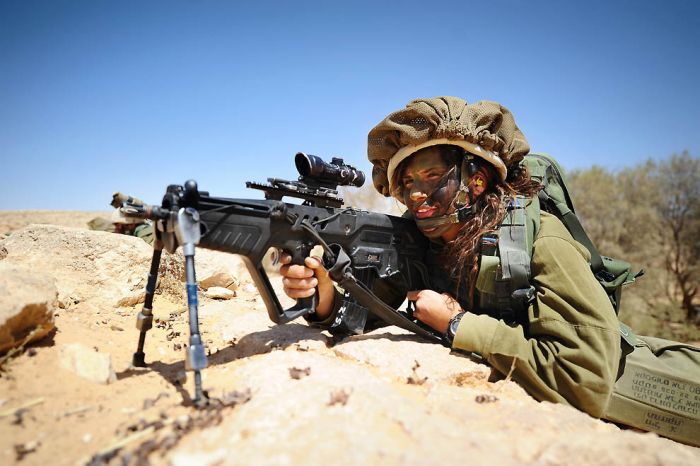 army girls of israeli defense forces