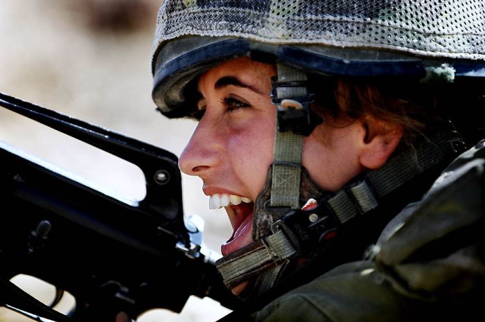 army girls of israeli defense forces